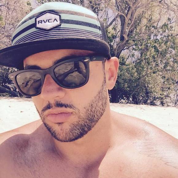 Meet your Posher, Gregory - Picture 1 of 1